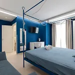 ゲストハウス Sotto Le Stelle Comfort 4*